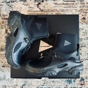 CROCS Black High-Top Boots